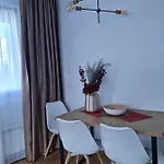 Apartament Mi Obucina Kapije