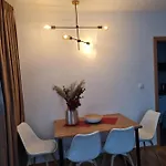 Apartament Mi Obucina Kapije